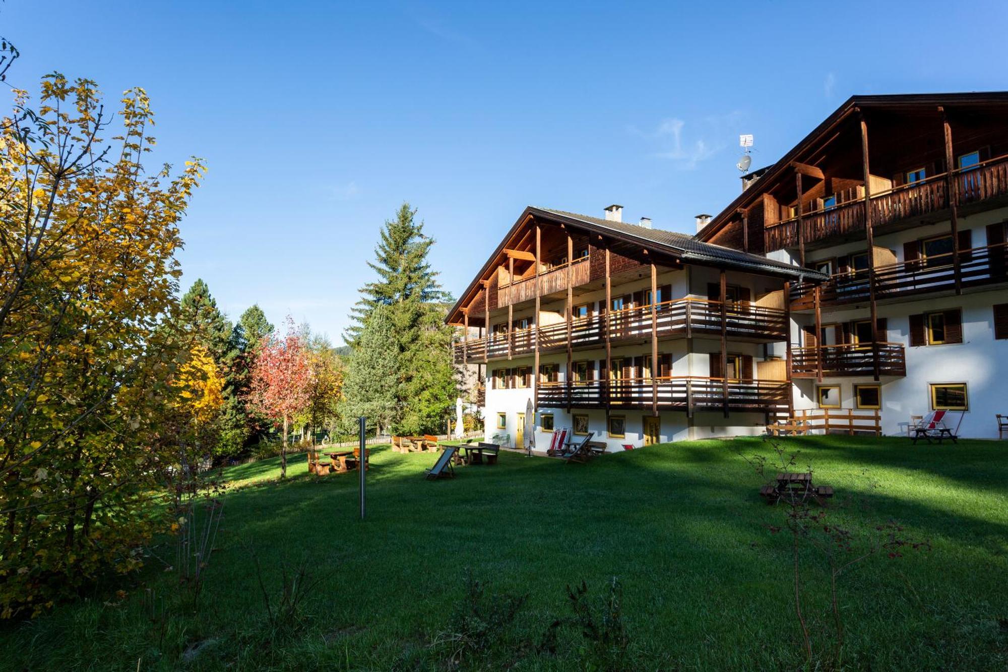 Miraodle Apartments Funes  Dış mekan fotoğraf